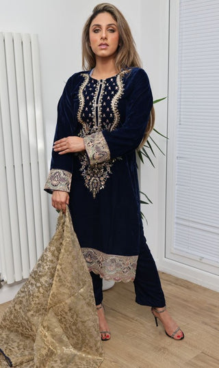 Navy 3pc Velvet Suit with Organza Dupatta